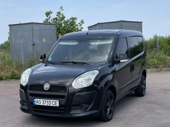 Fiat Doblo                           2010г. в рассрочку