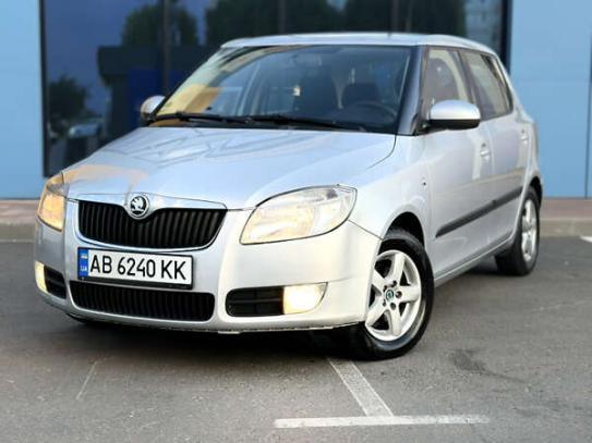 Skoda Fabia 2008р. у розстрочку