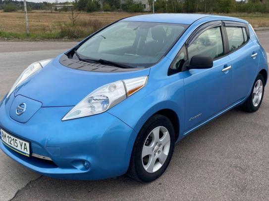 Nissan Leaf                            2014г. в рассрочку