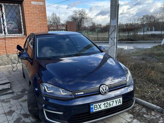 Volkswagen E-golf
                          2014г. в рассрочку