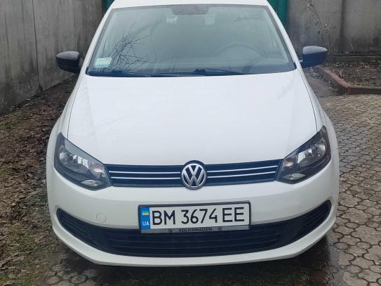 Volkswagen Polo
                            2012г. в рассрочку