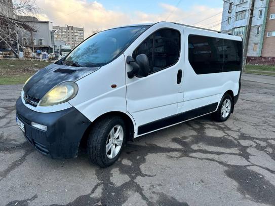 Opel Vivaro                          2005г. в рассрочку