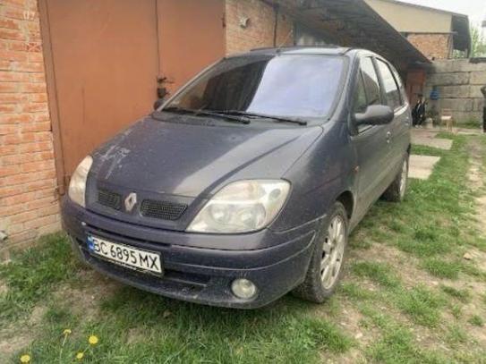 Renault Scenic ii                       2001г. в рассрочку