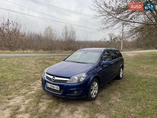 Opel Astra 2009р. у розстрочку