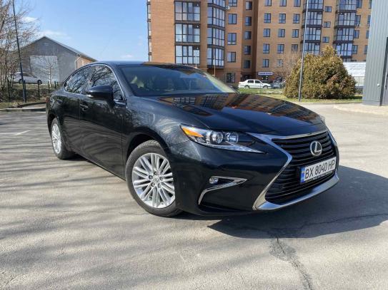 Lexus Es 250                          2017г. в рассрочку