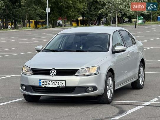 Volkswagen Jetta
                           2011г. в рассрочку