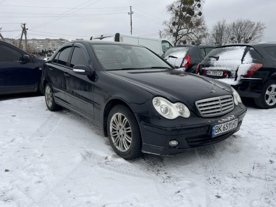 Mercedes-benz C 180 k                         2006г. в рассрочку