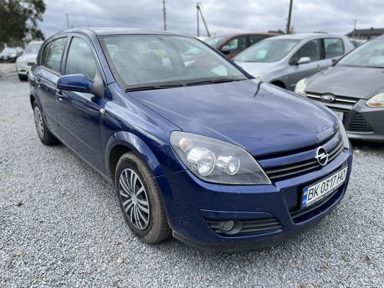 Opel Astra 2005р. у розстрочку