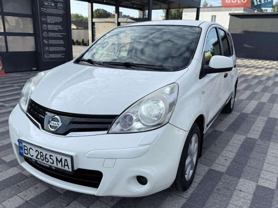 Nissan Note                            2012г. в рассрочку
