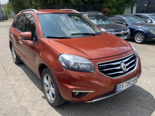 Renault Koleos                          2011г. в рассрочку