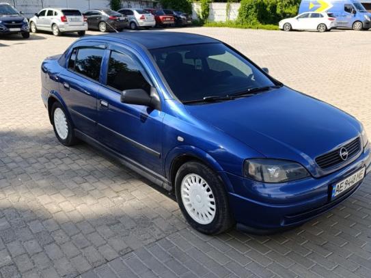Opel Astra                           2007г. в рассрочку