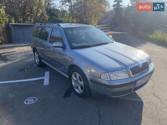 Skoda Octavia 2004г. в рассрочку