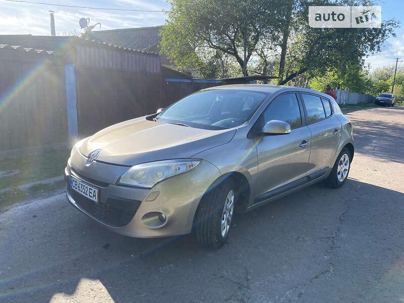 Renault Megane 2010г. в рассрочку