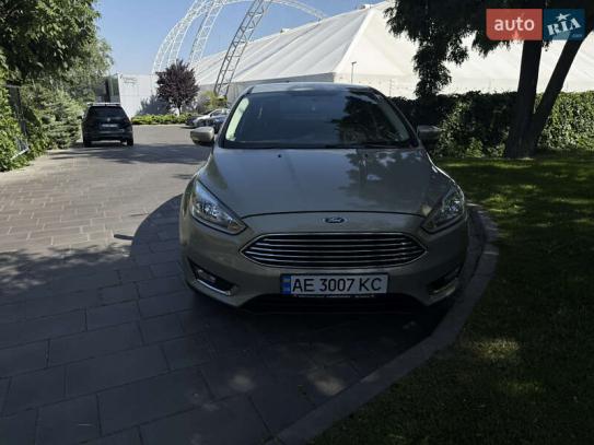 Ford Focus                           2015г. в рассрочку