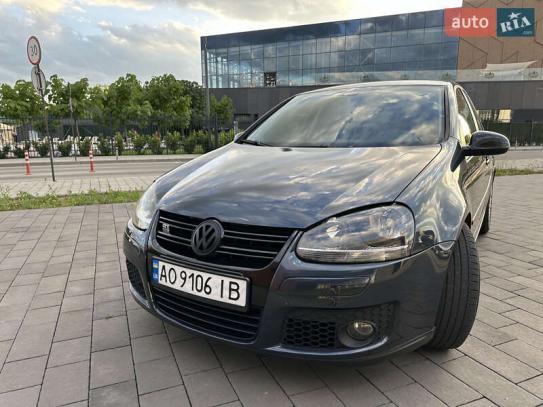 Volkswagen Golf                            2008г. в рассрочку
