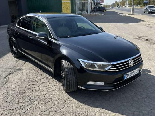 Volkswagen Passat 2015р. у розстрочку