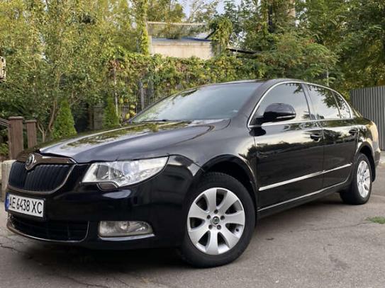 Skoda Superb 2012р. у розстрочку