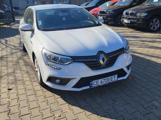 Renault Megane
                          2017г. в рассрочку