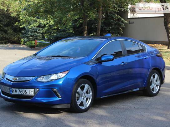 Chevrolet Volt 2018р. у розстрочку