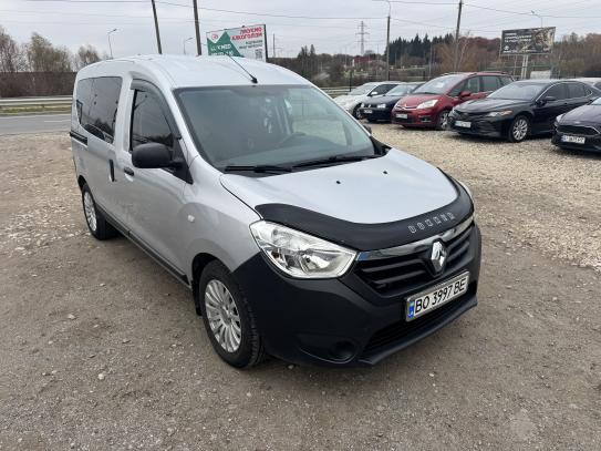 Renault Dokker 2015г. в рассрочку