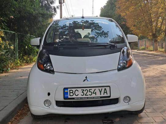 Mitsubishi I-miev 2011г. в рассрочку