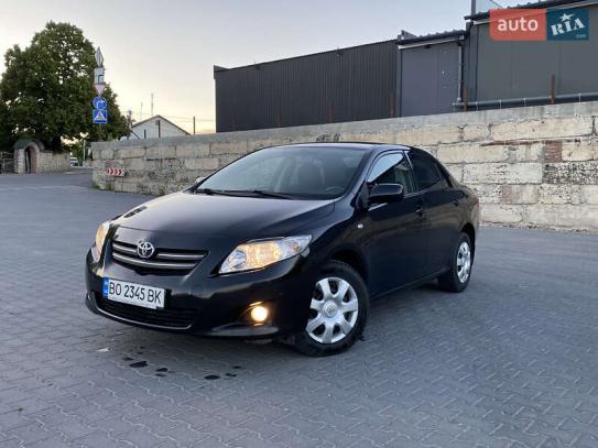 Toyota Corolla                         2008г. в рассрочку