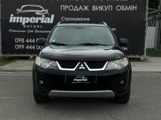 Mitsubishi Outlander 2.4
                   2009г. в рассрочку