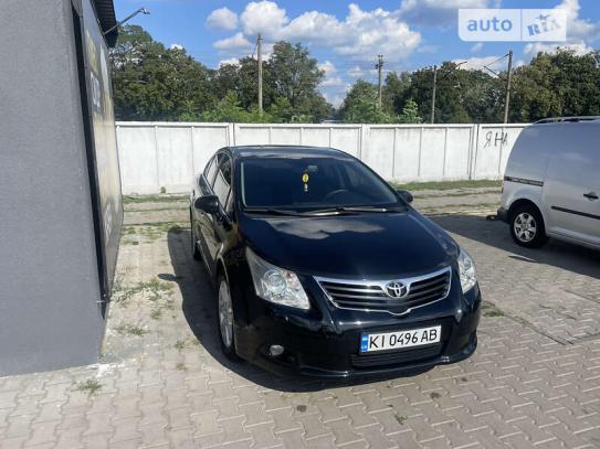 Toyota Avensis 2012р. у розстрочку