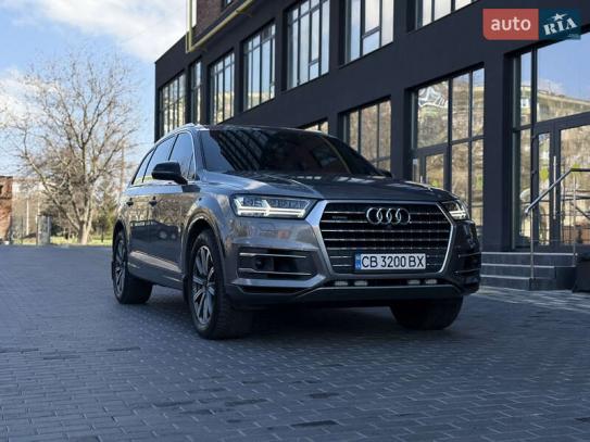 Audi Q7                              2016г. в рассрочку