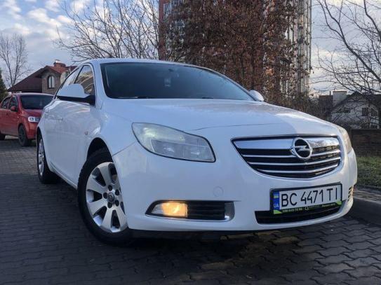 Opel Insignia
                        2011г. в рассрочку