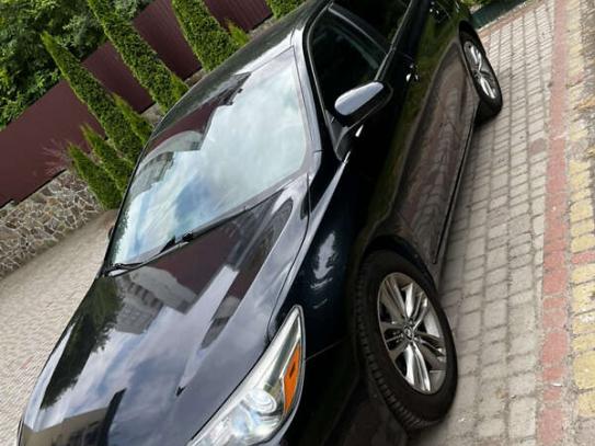Toyota Camry                           2015г. в рассрочку