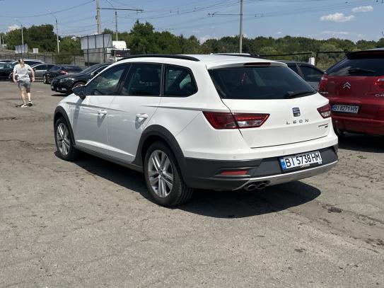 Seat Leon 2015г. в рассрочку