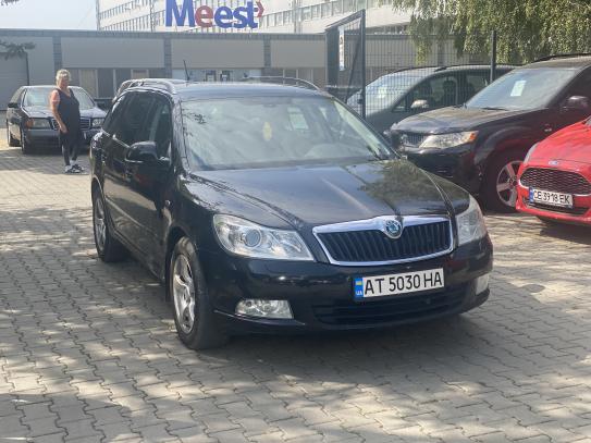 Skoda Octavia 2011г. в рассрочку