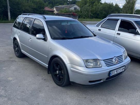 Volkswagen Bora                            2002г. в рассрочку