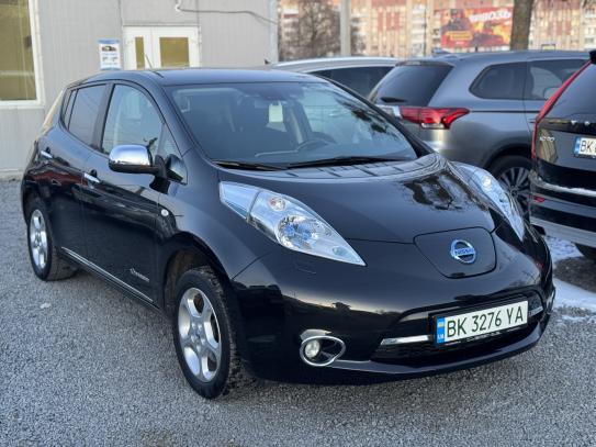 Nissan Leaf                            2013г. в рассрочку