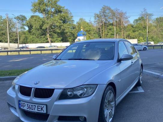 Bmw 3 серия
                         2005г. в рассрочку