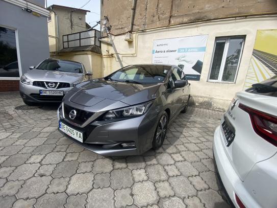 Nissan Leaf                            2018г. в рассрочку