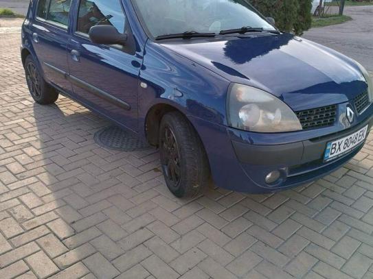 Renault Clio 2008г. в рассрочку