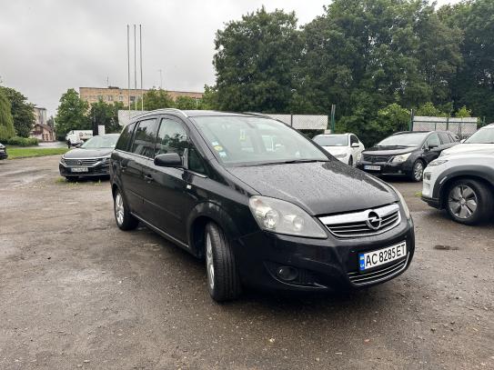 Opel Zafira
                          2008г. в рассрочку