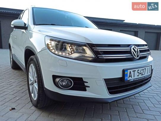 Volkswagen Tiguan                          2015г. в рассрочку