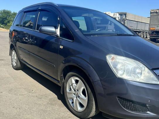 Opel Zafira 2009г. в рассрочку