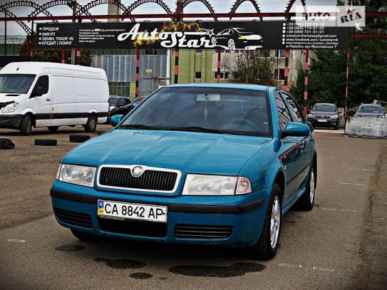 Skoda Octavia 2001р. у розстрочку