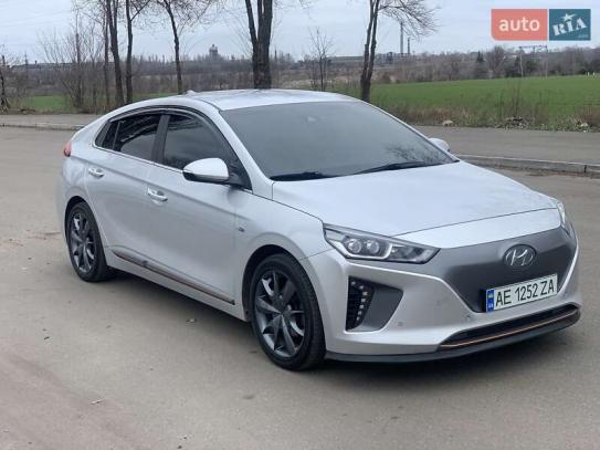 Hyundai Ioniq 2018г. в рассрочку