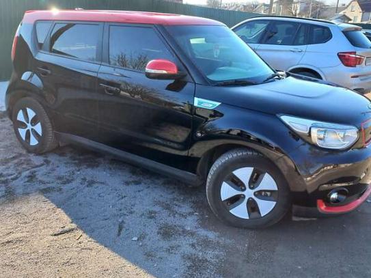 Kia Soul 2016р. у розстрочку