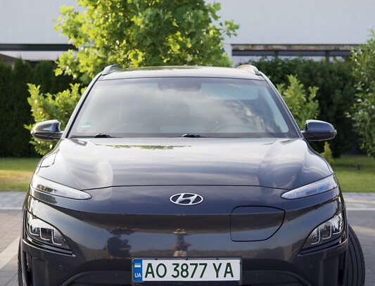 Hyundai Kona
                            2021г. в рассрочку