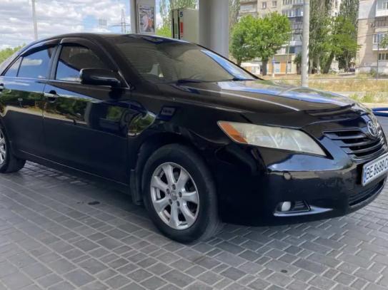 Toyota Camry                           2007г. в рассрочку