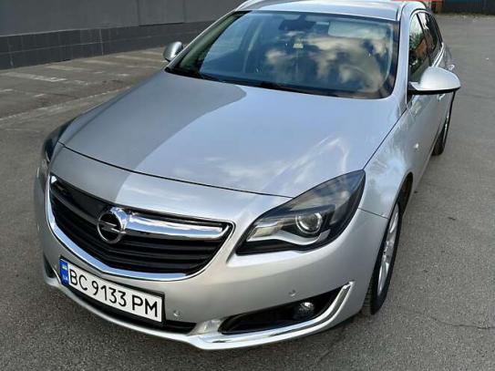 Opel Insignia
                        2015г. в рассрочку