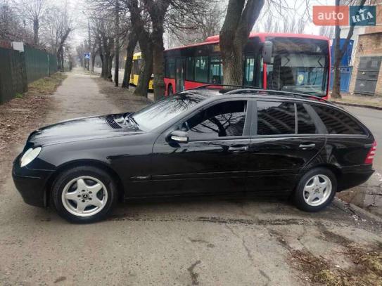 Mercedes-benz C-class 2003р. у розстрочку