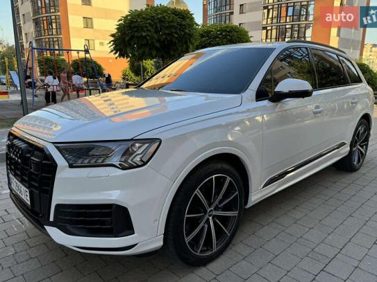 Audi Q7 2020г. в рассрочку