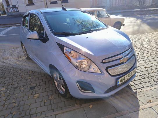 Chevrolet Spark ev 2016р. у розстрочку